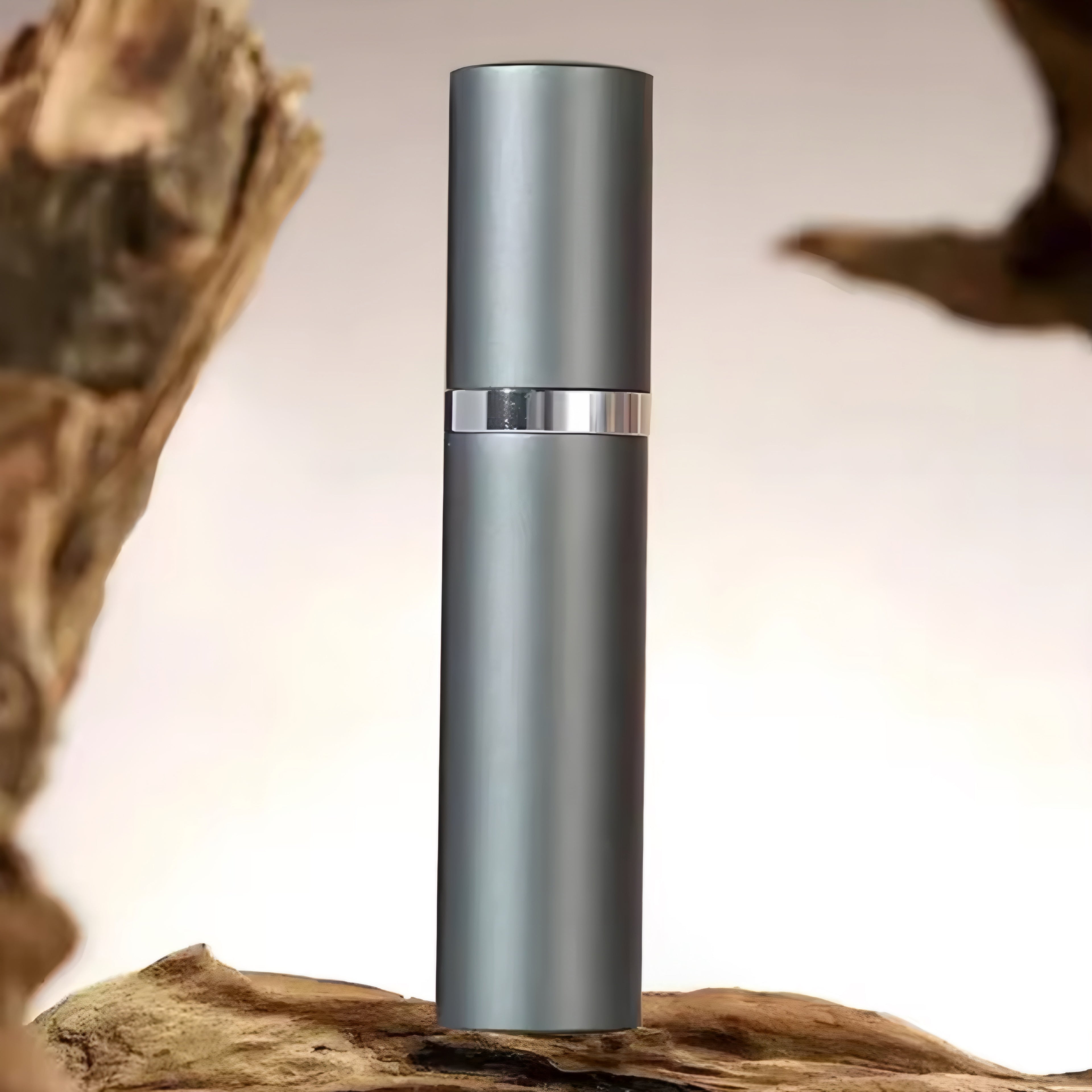 Atomizador de Perfume Recargable 5ml – Frescura Compacta en Todo Momento